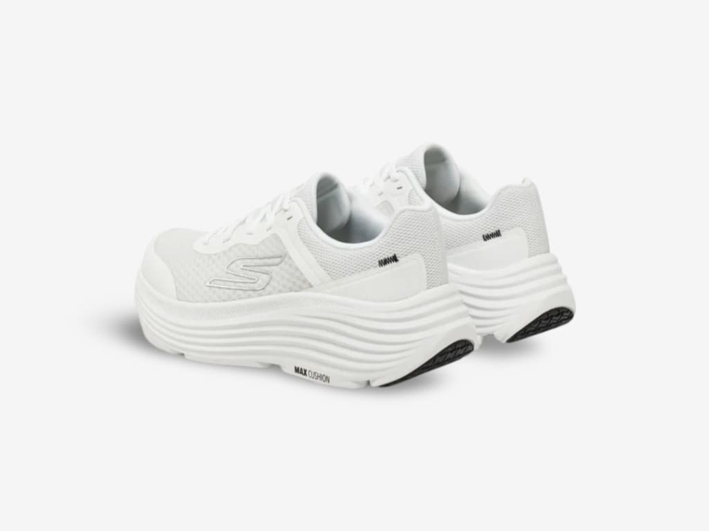 Skechers Max Cushioning Endea